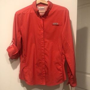 Columbia shirt, size L convertible sleeves snap closure. Peach in color